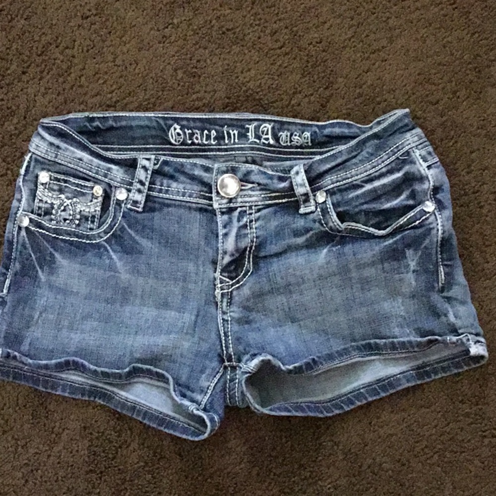 Grace in LA shorts